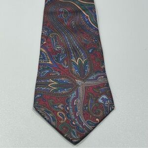 Gucci 100% Silk Neck Tie Paisley Design in Hues of Burgundy Blue and Brown Italy